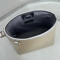 $150.00 USD Gucci AAA Quality Messenger Bags For Women #1420192