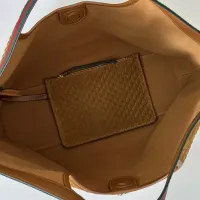 $235.00 USD Gucci AAA Quality Handbags For Women #1420364