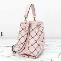 $140.00 USD Gucci AAA Quality Handbags For Women #1420470