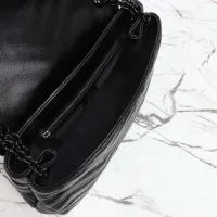 $244.63 USD Gucci AAA Quality Shoulder Bags For Women #1420529