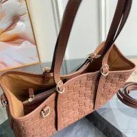 $202.00 USD Gucci AAA Quality Shoulder Bags For Women #1420534