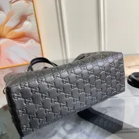 $202.00 USD Gucci AAA Quality Shoulder Bags For Women #1420535