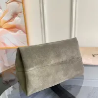 $185.00 USD Gucci AAA Quality Handbags For Women #1420615