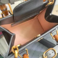 $215.00 USD Gucci AAA Quality Handbags For Women #1420636