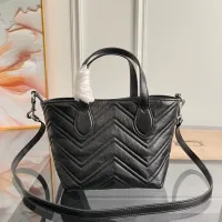 $210.00 USD Gucci AAA Quality Handbags For Women #1420690