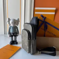 $88.00 USD Louis Vuitton AAA Man Messenger Bags #1422129