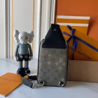 $88.00 USD Louis Vuitton AAA Man Messenger Bags #1422129