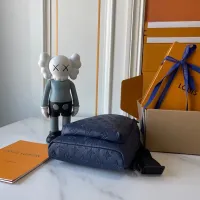 $92.00 USD Louis Vuitton AAA Man Messenger Bags #1422130