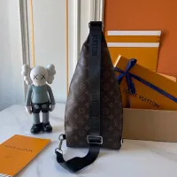 $92.00 USD Louis Vuitton AAA Man Messenger Bags #1422131