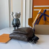 $92.00 USD Louis Vuitton AAA Man Messenger Bags #1422131