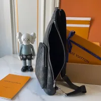$92.00 USD Louis Vuitton AAA Man Messenger Bags #1422134