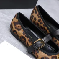 $118.00 USD Versace Flat Shoes For Women #1422334
