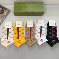 $27.00 USD Gucci Socks #1422363