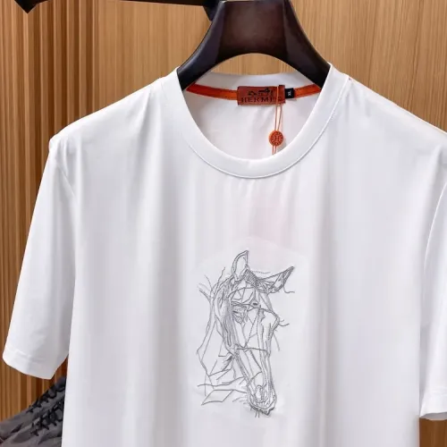 Replica Hermes T-Shirts Short Sleeved For Men #1422464 $45.00 USD for Wholesale