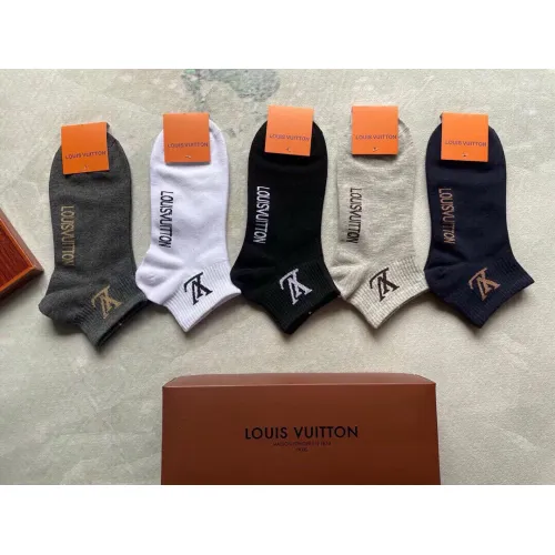 Replica Louis Vuitton LV Socks For Men #1422568 $25.00 USD for Wholesale