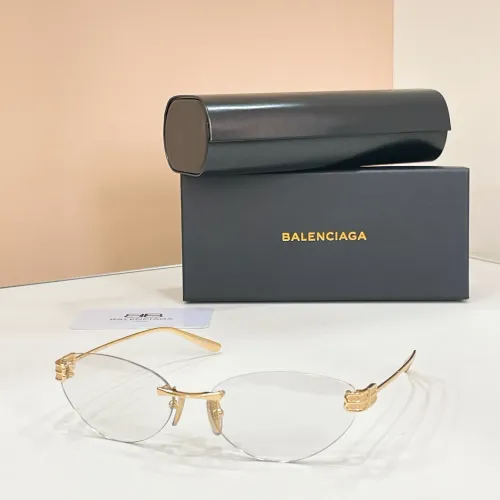 Balenciaga AAA Quality Sunglasses #1423046 $60.00 USD, Wholesale Replica Balenciaga AAA Quality Sunglasses
