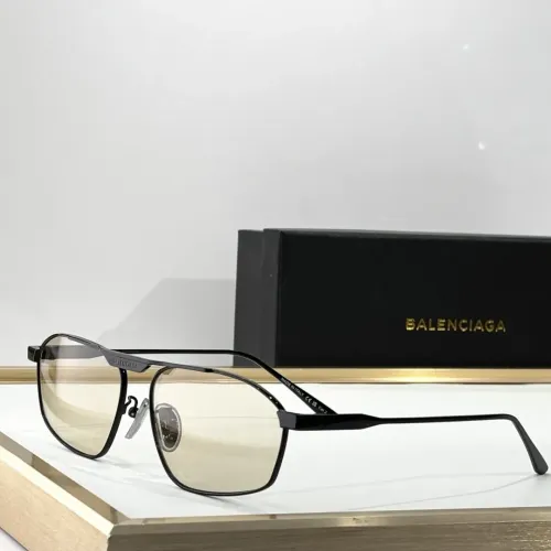 Balenciaga AAA Quality Sunglasses #1423150 $68.00 USD, Wholesale Replica Balenciaga AAA Quality Sunglasses