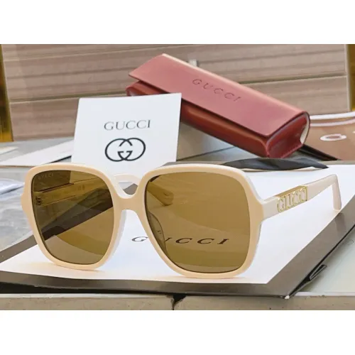 Gucci AAA Quality Sunglasses #1423183 $56.00 USD, Wholesale Replica Gucci AAA Quality Sunglasses