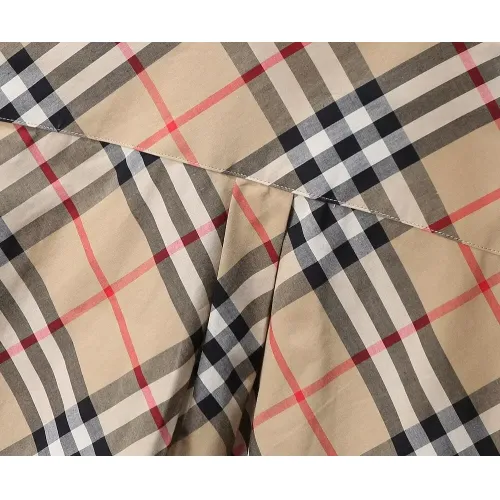 Replica Burberry Shirts Short Sleeved For Men #1423721 $39.00 USD for Wholesale