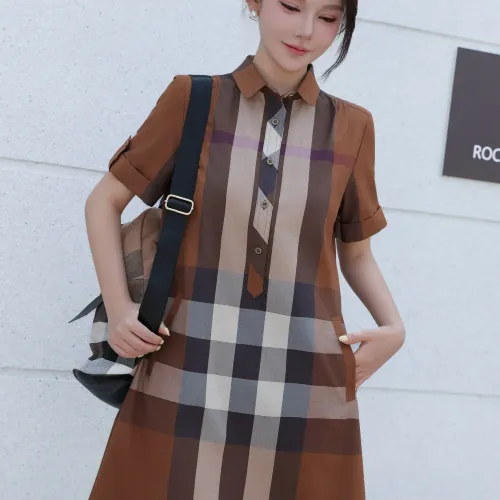 Replica Burberry Dresses Short Sleeved For Women #1423752 $76.00 USD for Wholesale