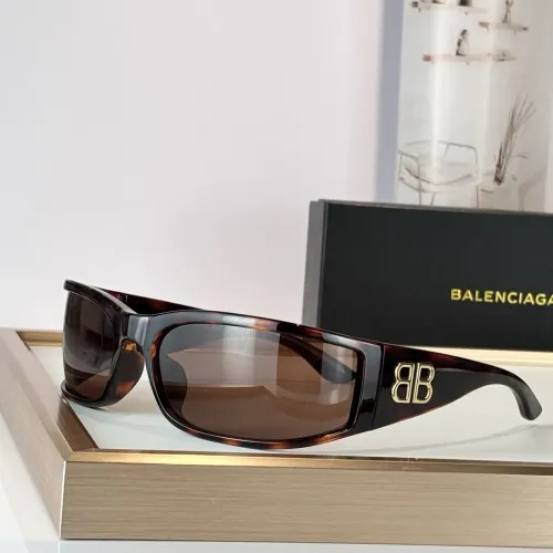 Balenciaga AAA Quality Sunglasses #1423797 $60.00 USD, Wholesale Replica Balenciaga AAA Quality Sunglasses
