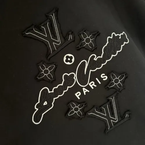 Replica Louis Vuitton LV T-Shirts Short Sleeved For Unisex #1424107 $56.00 USD for Wholesale