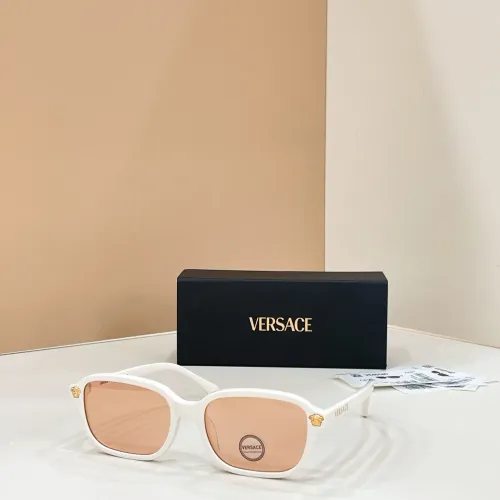 Versace AAA Quality Sunglasses #1424154 $56.00 USD, Wholesale Replica Versace AAA Quality Sunglasses