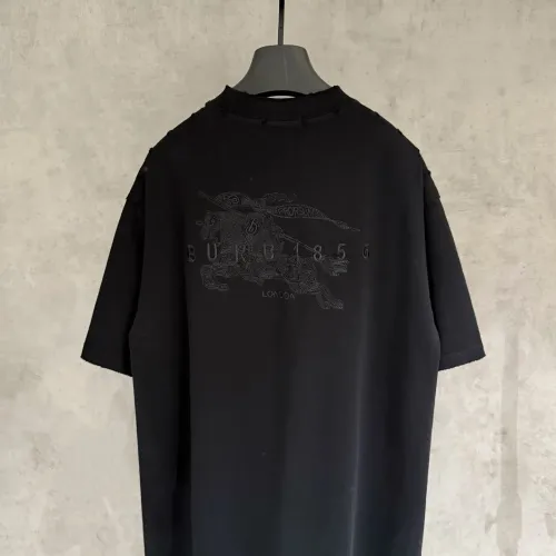 Burberry T-Shirts Short Sleeved For Unisex #1424477 $56.00 USD, Wholesale Replica Burberry T-Shirts