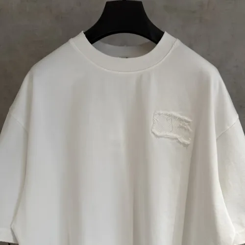 Replica Burberry T-Shirts Short Sleeved For Unisex #1424478 $56.00 USD for Wholesale