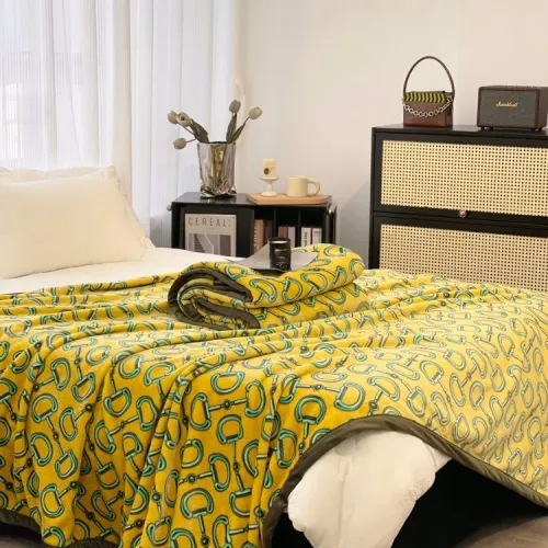 Replica Gucci Blanket #1424486 $60.00 USD for Wholesale