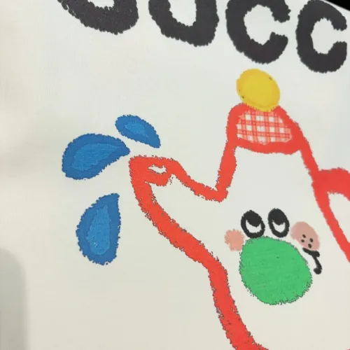 Replica Gucci T-Shirts Short Sleeved For Unisex #1424610 $34.00 USD for Wholesale