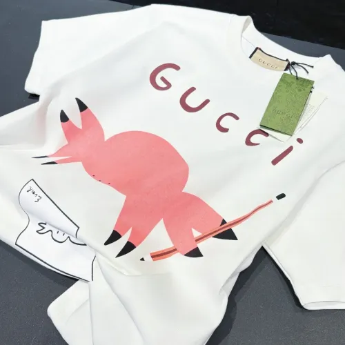 Replica Gucci T-Shirts Short Sleeved For Unisex #1424617 $34.00 USD for Wholesale