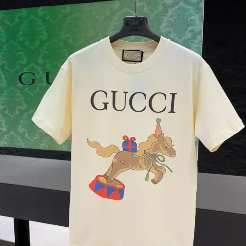 Gucci T-Shirts Short Sleeved For Unisex #1424623 $34.00 USD, Wholesale Replica Gucci T-Shirts