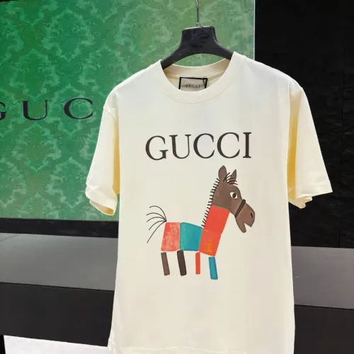 Gucci T-Shirts Short Sleeved For Unisex #1424625 $34.00 USD, Wholesale Replica Gucci T-Shirts