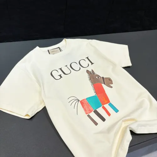 Replica Gucci T-Shirts Short Sleeved For Unisex #1424625 $34.00 USD for Wholesale