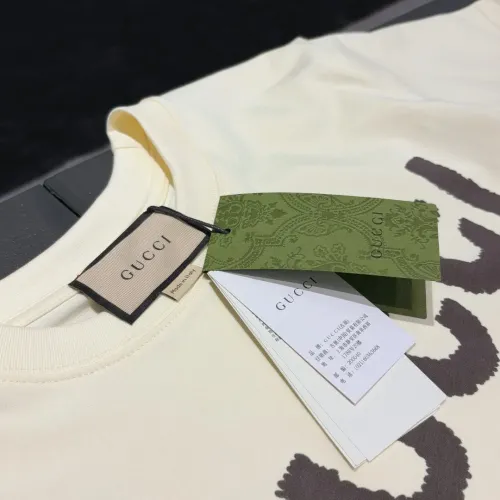 Replica Gucci T-Shirts Short Sleeved For Unisex #1424628 $34.00 USD for Wholesale