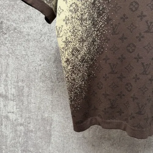 Replica Louis Vuitton LV T-Shirts Short Sleeved For Unisex #1424642 $68.00 USD for Wholesale