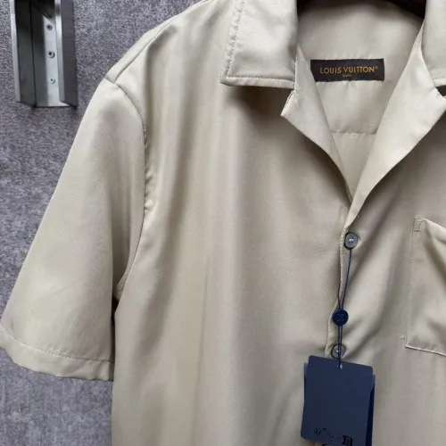 Replica Louis Vuitton LV Shirts Short Sleeved For Men #1424681 $64.00 USD for Wholesale