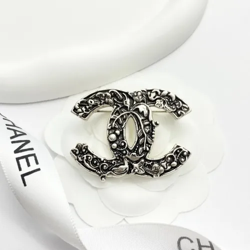Replica Chanel Brooches For Women #1425329 $34.00 USD for Wholesale