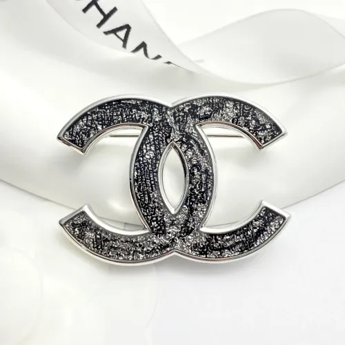 Chanel Brooches For Women #1425381 $34.00 USD, Wholesale Replica Chanel Brooches