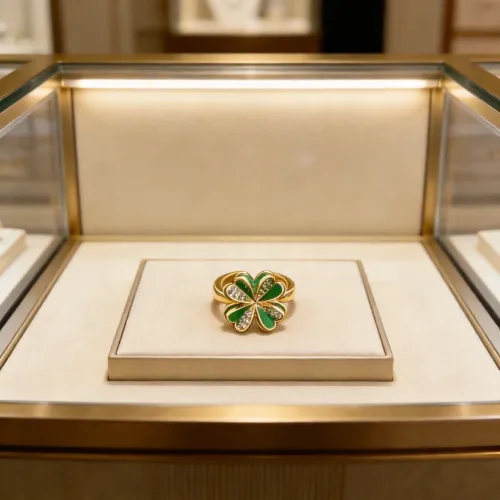 Replica Van Cleef & Arpels Rings For Women #1425939 $38.00 USD for Wholesale