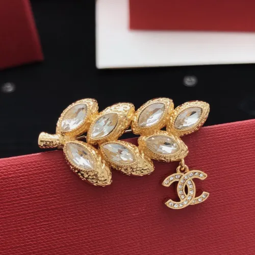 Chanel Brooches For Women #1426320 $29.00 USD, Wholesale Replica Chanel Brooches