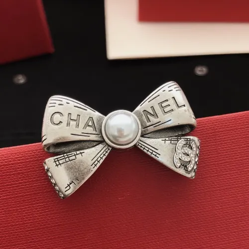 Chanel Brooches For Women #1426321 $29.00 USD, Wholesale Replica Chanel Brooches