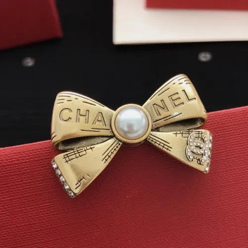 Chanel Brooches For Women #1426323 $29.00 USD, Wholesale Replica Chanel Brooches