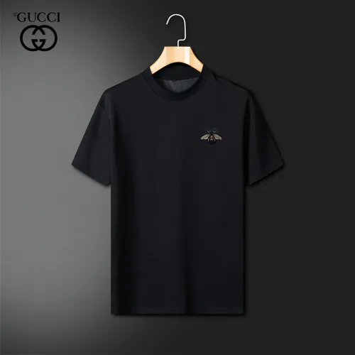 Replica Gucci Tracksuits Short Sleeved For Men #1426571 $64.00 USD for Wholesale