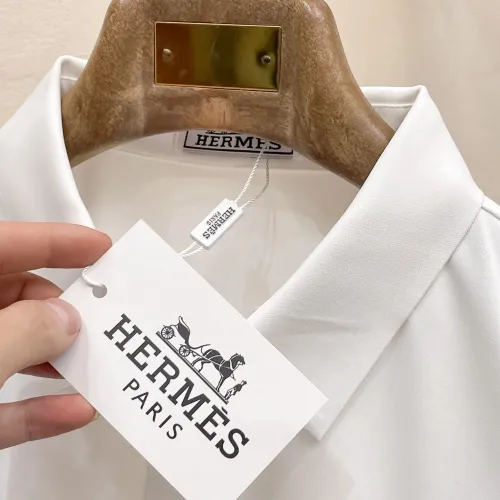 Replica Hermes Shirts Short Sleeved For Men #1426890 $52.00 USD for Wholesale