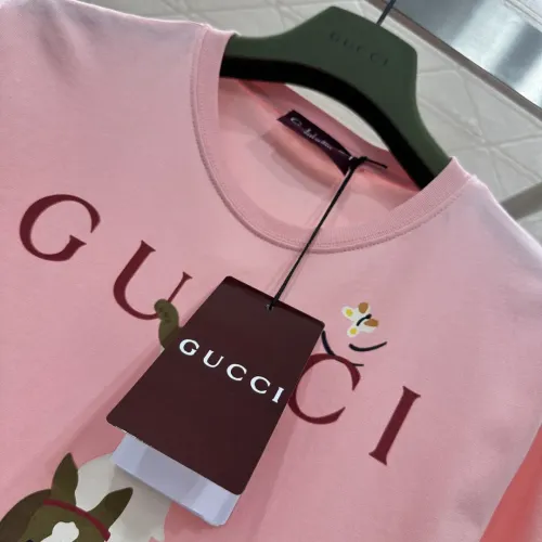 Replica Gucci T-Shirts Short Sleeved For Women #1426961 $64.00 USD for Wholesale