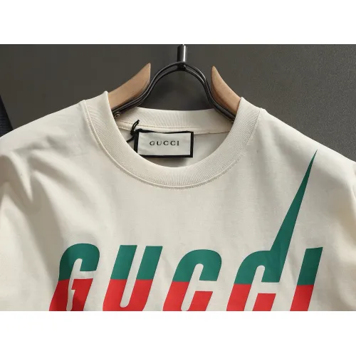 Replica Gucci T-Shirts Short Sleeved For Unisex #1426974 $38.00 USD for Wholesale