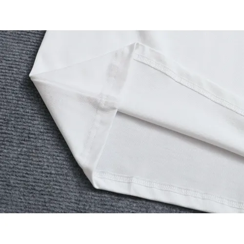 Replica Fendi T-Shirts Short Sleeved For Unisex #1426993 $38.00 USD for Wholesale