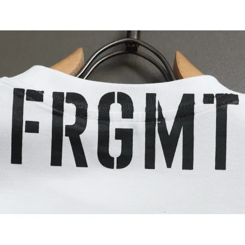 Replica Louis Vuitton LV T-Shirts Short Sleeved For Unisex #1427002 $38.00 USD for Wholesale